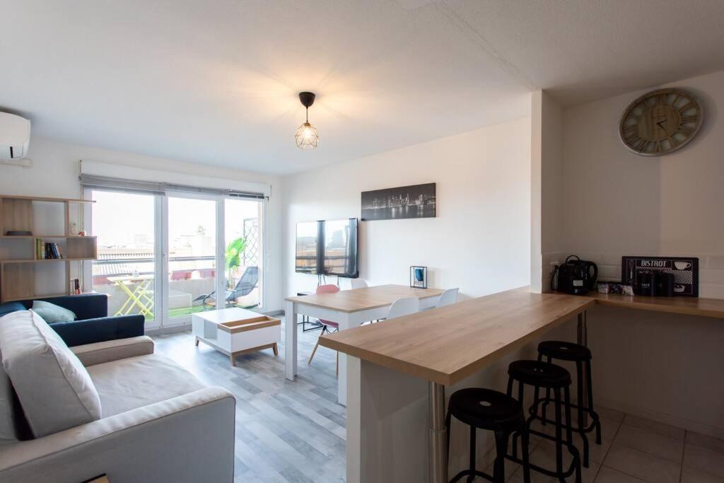 L41 Suite Paladium 8Pax 4Rooms Balcony Wifi Ac Nice Exterior foto